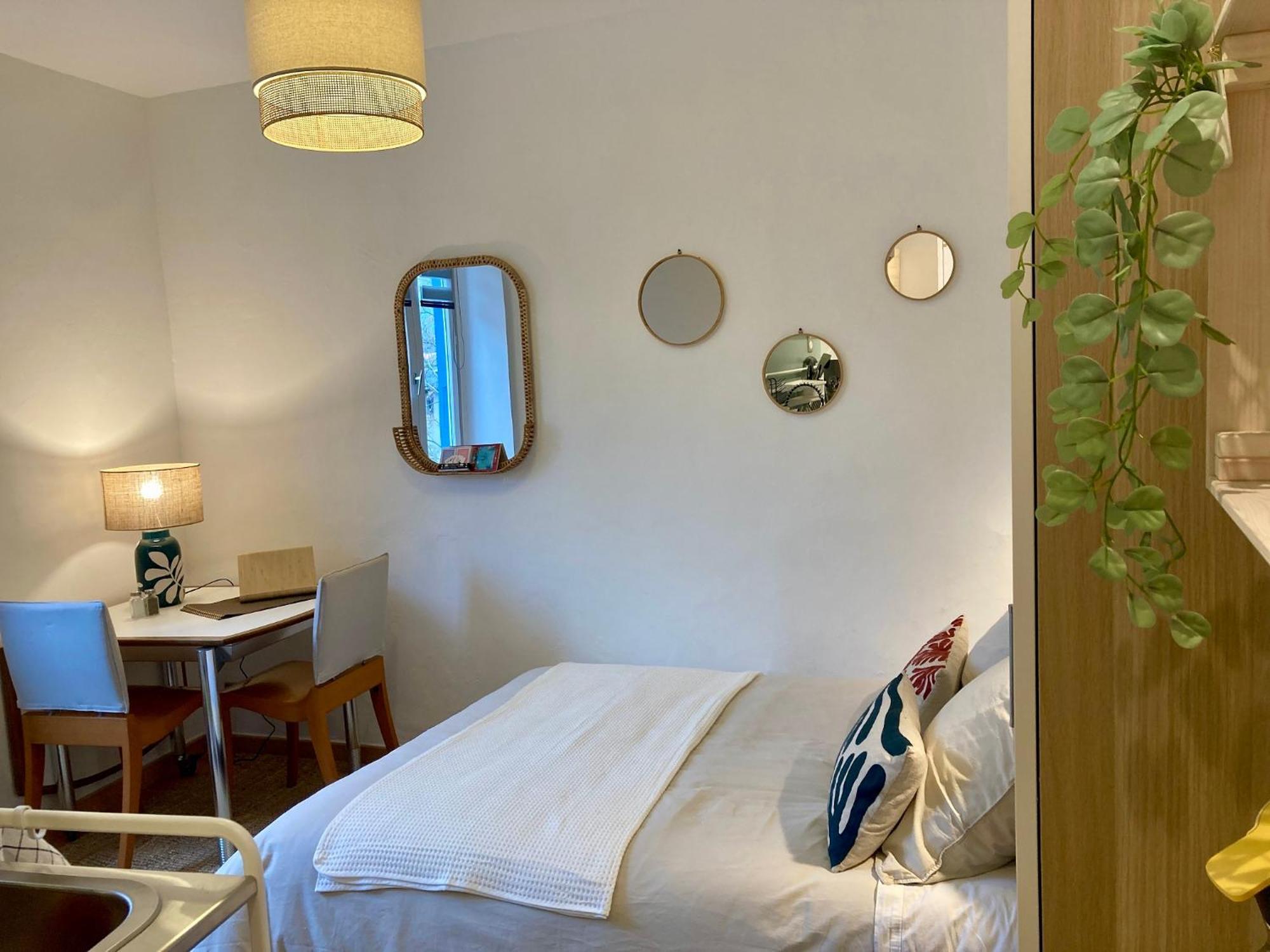 Aux 4 Logis Appart-Hotel - Studio Le Terra - Petit Dejeuner Inclus 1Ere Nuit Foix Exterior photo